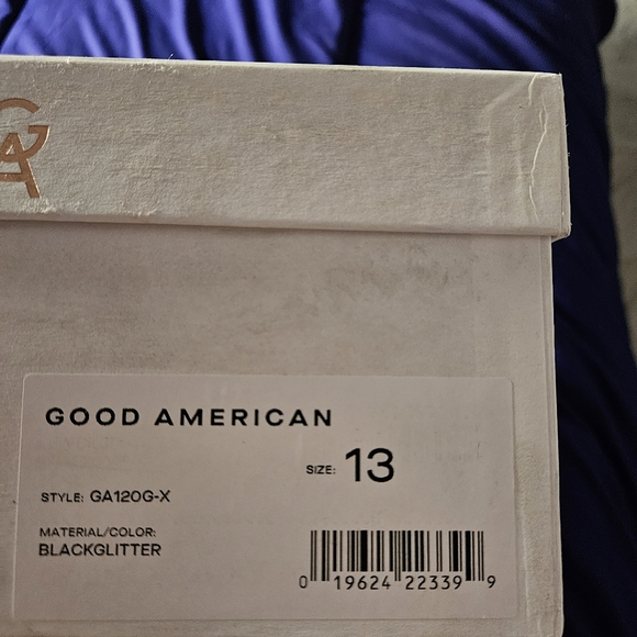 Good American Glitter 4” Heels Black. - Picture 3 of 4